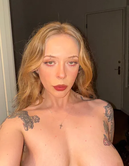 fifi profile photo