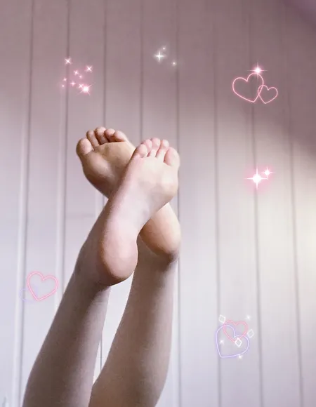Dawns’ cute feet 👣✨ profile photo