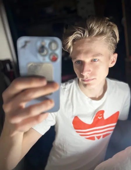 Aiden_official (18+) profile photo