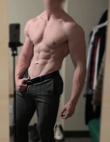 Aleks Crane profile photo