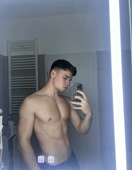 Alexander Williams profile photo