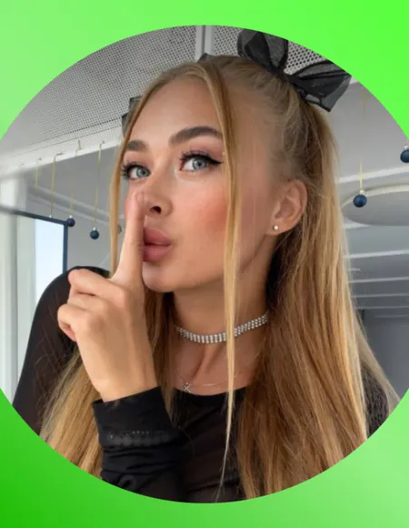 College Girl ๐ profile photo