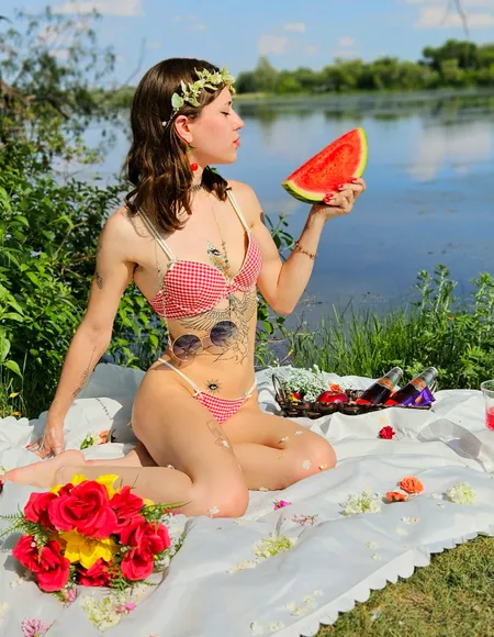 🌿 Alice Elvoria 🌿 profile photo