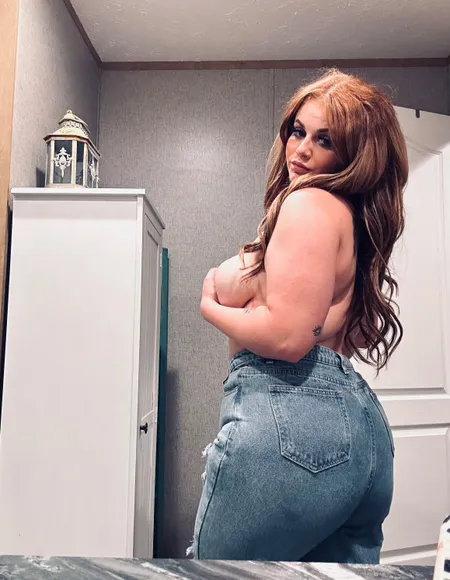 Daddy’s Big Girl😋😋 profile photo
