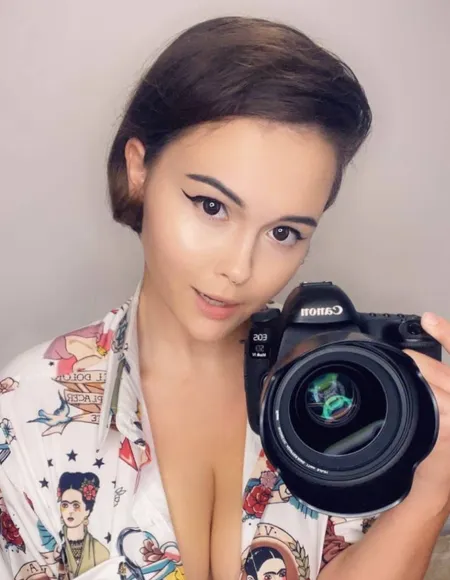 Peachy Alice profile photo