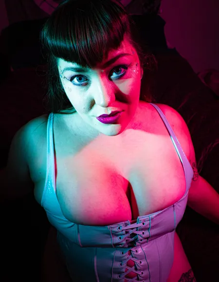 Ally Boobior profile photo