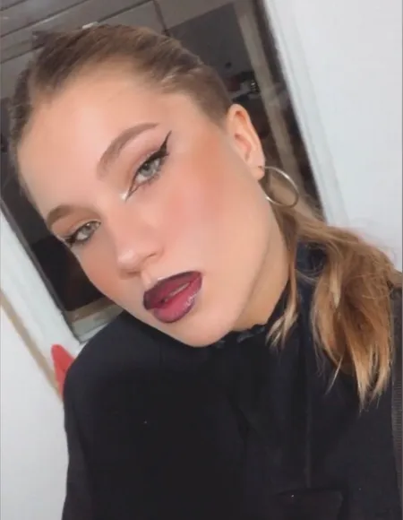 Almendra profile photo