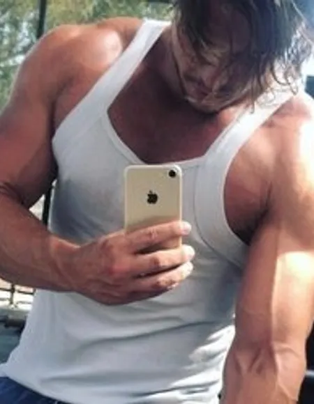 Alpha Derek profile photo