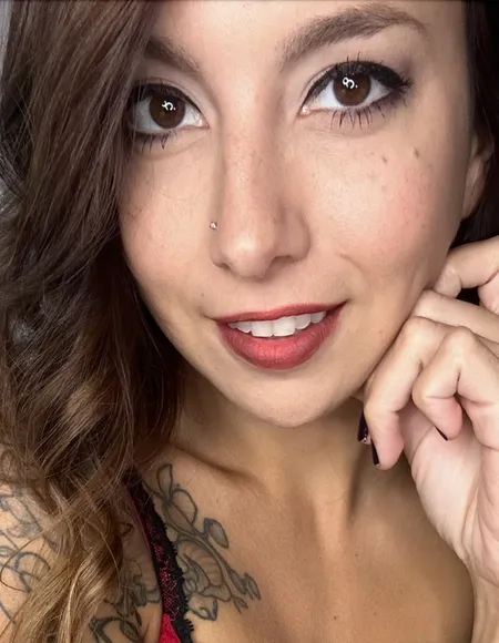 Aly ⭐️ VIP! profile photo