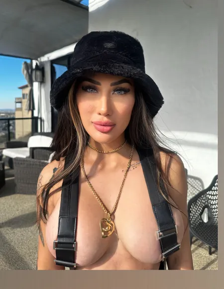 Amia Miley profile photo