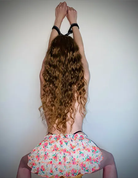 𝘗𝘳𝘪𝘯𝘤𝘦𝘴𝘴 𝘰𝘧 𝘭𝘪𝘨𝘩𝘵 (V.I.P) profile photo