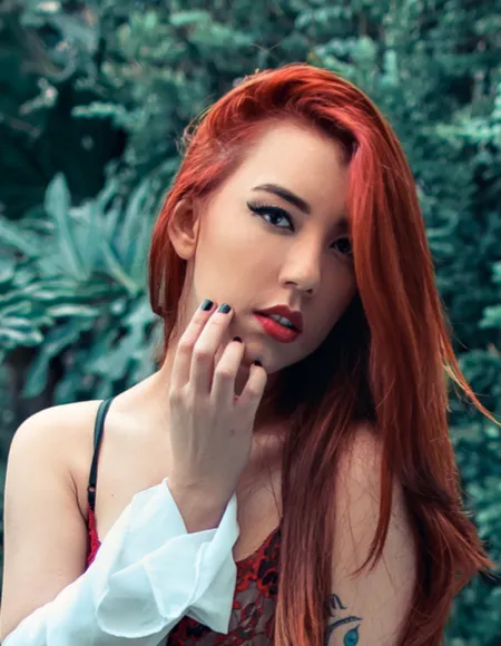 AMRA ๐ $6 nerd geek girlfriend kawaii ๐ฎ profile photo