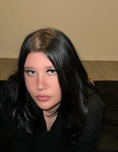 anababee profile photo