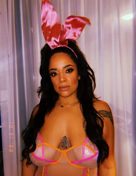 Aneesa Ferreira profile photo