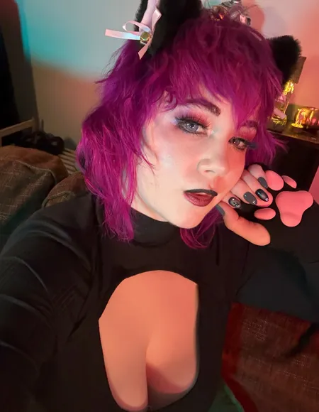 Angelina profile photo