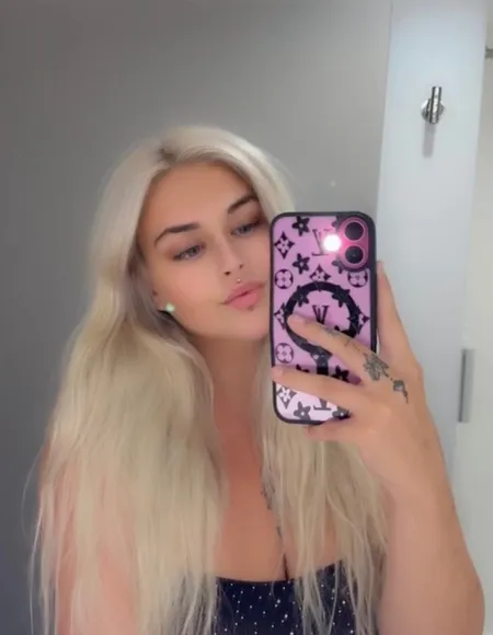 𝒜𝓃𝑔𝑒𝓁 top 1% profile photo