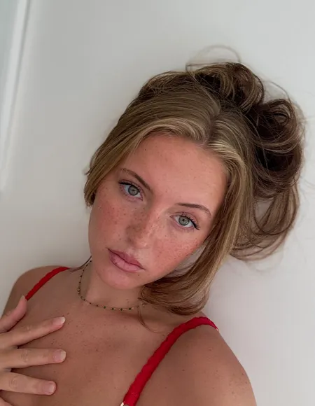 Anniekrobbins profile photo