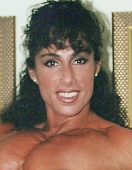 Annie Rivieccio profile photo