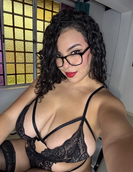 🔥Antonella🖤 busty kinky profile photo