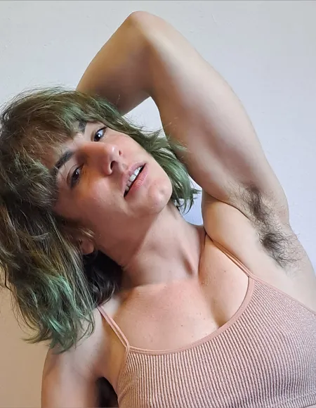 Aragne Spicy ❤️🔥 hairy muscled big clit profile photo