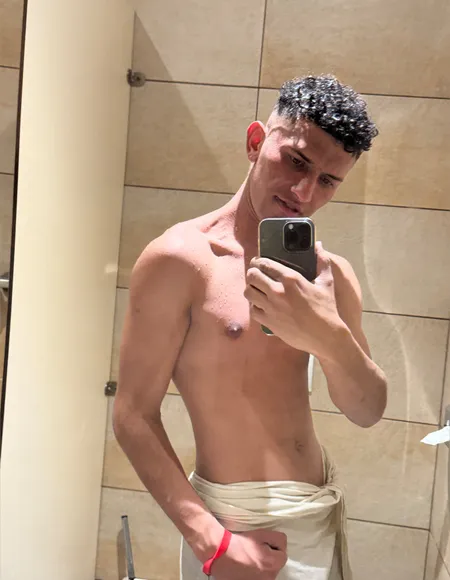 Enzo Arryo profile photo