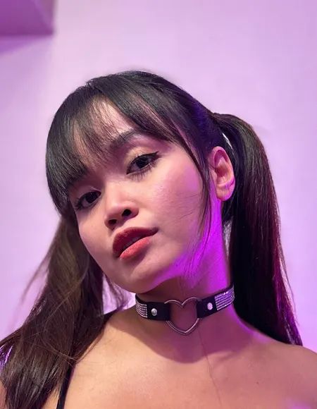 Asian Eyes profile photo