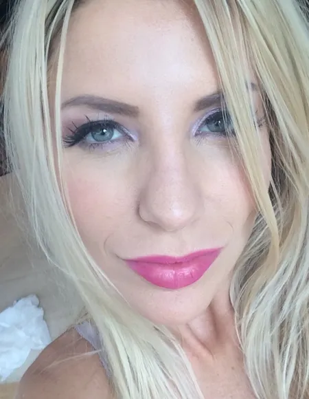 Ashley Fires profile photo