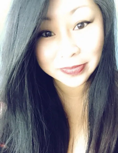 BustyAsianMILF profile photo