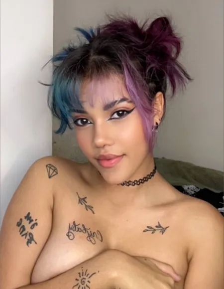 Athena Rose 🌹 profile photo