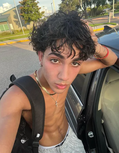 Attractivenerdd profile photo