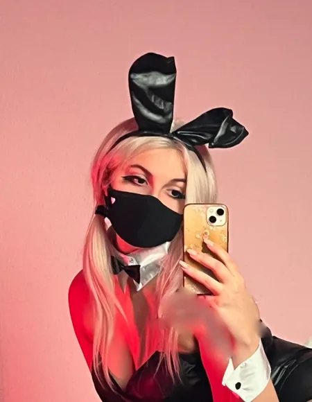 Aurelia Baker ๐ profile photo
