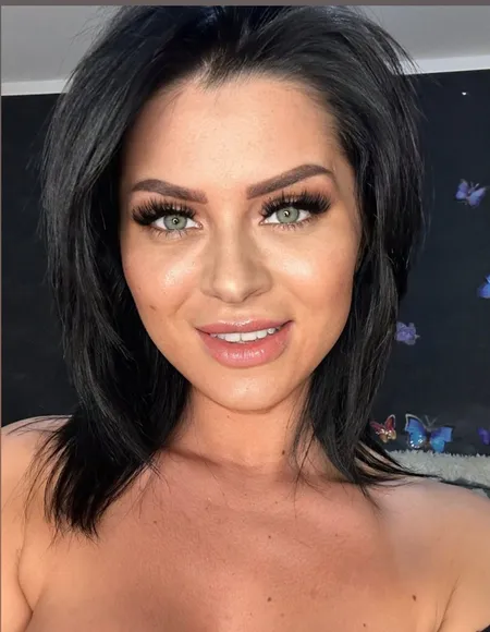 Ava Love profile photo