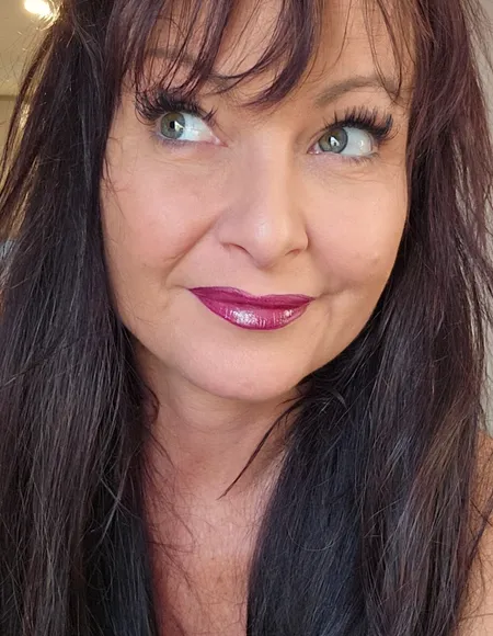 Ayla Dee Collabs profile photo