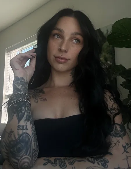Ally Bat profile photo