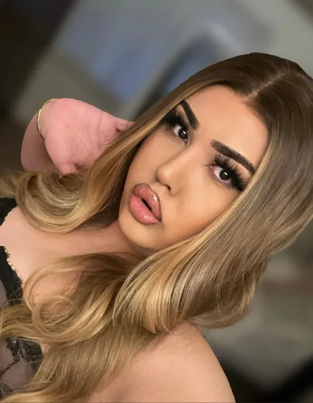 Exotic Latina profile photo