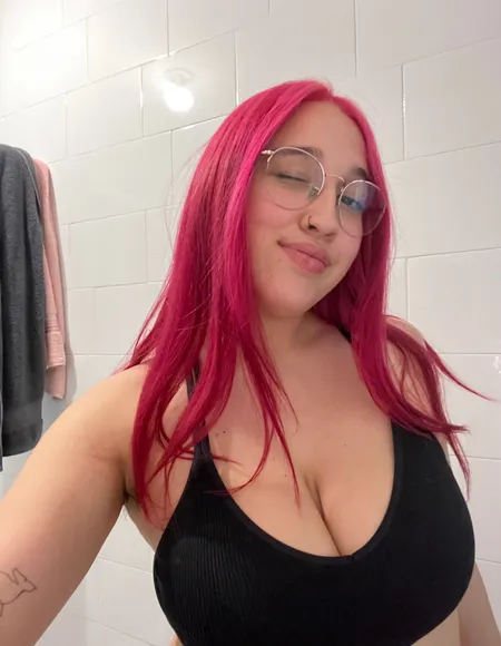 ♡ ana has huge tits ♡ profile photo