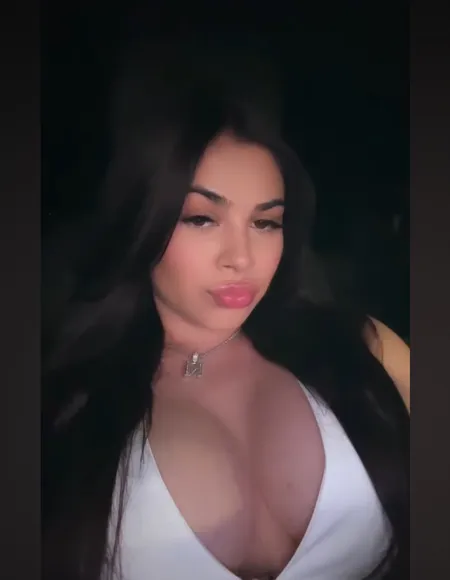 Baby Bella 🍭 profile photo