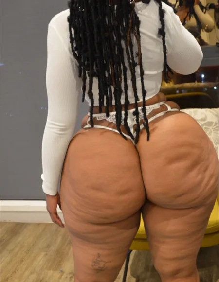 YOUR FAVOURITE profile photo
