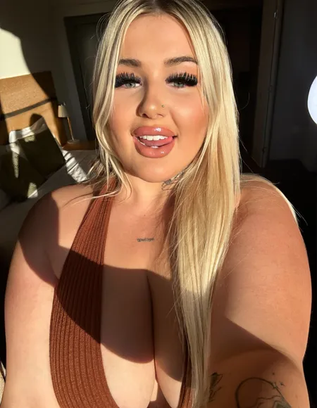 BIG BOOTY BABE 🍑 profile photo