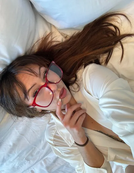 Alora 💋 profile photo