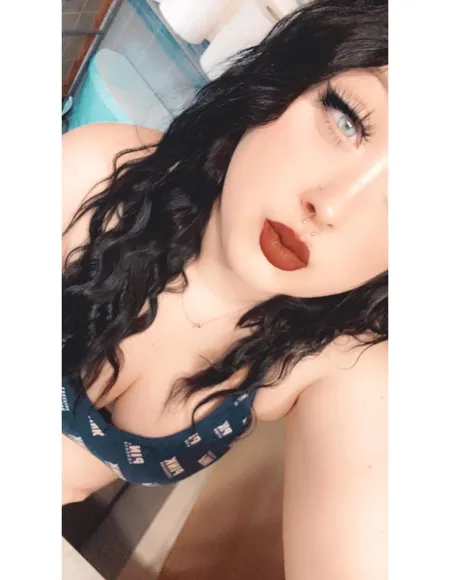 BANKS MARIE 🍒 profile photo