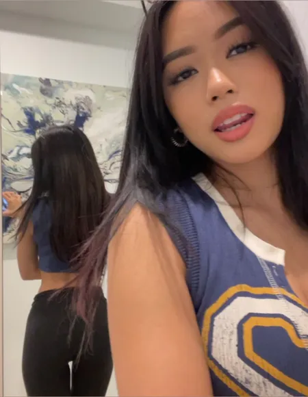 rose profile photo