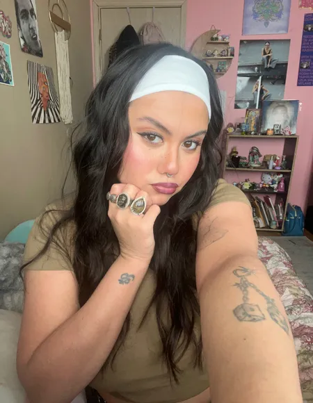 bbamour69 ‧₊˚ ☁️⋅♡𓂃 ࣪ ִֶָ☾. profile photo