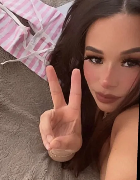 Becca profile photo