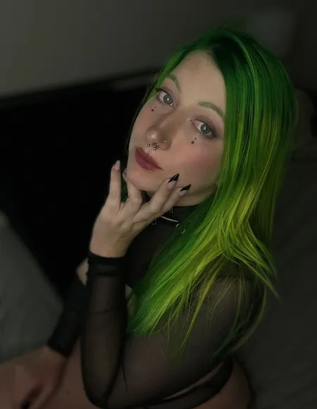 Teal profile photo