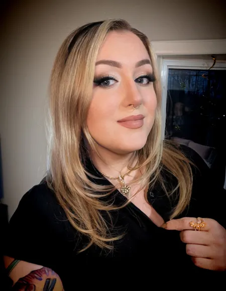 Bella Goomar profile photo