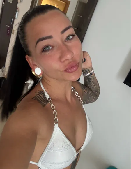 Bella profile photo