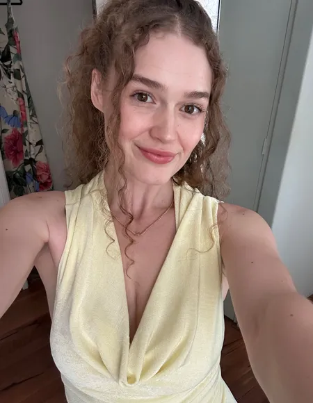 Bee 🐝 profile photo