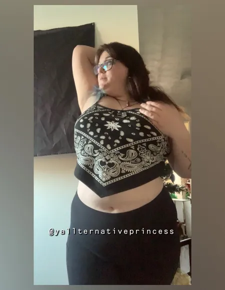 Yallternative Gal profile photo