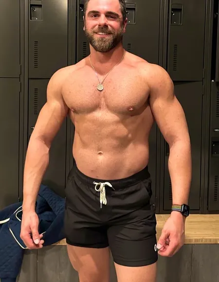 Hairy Muscle profile photo